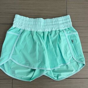 Lululemon track that shorts